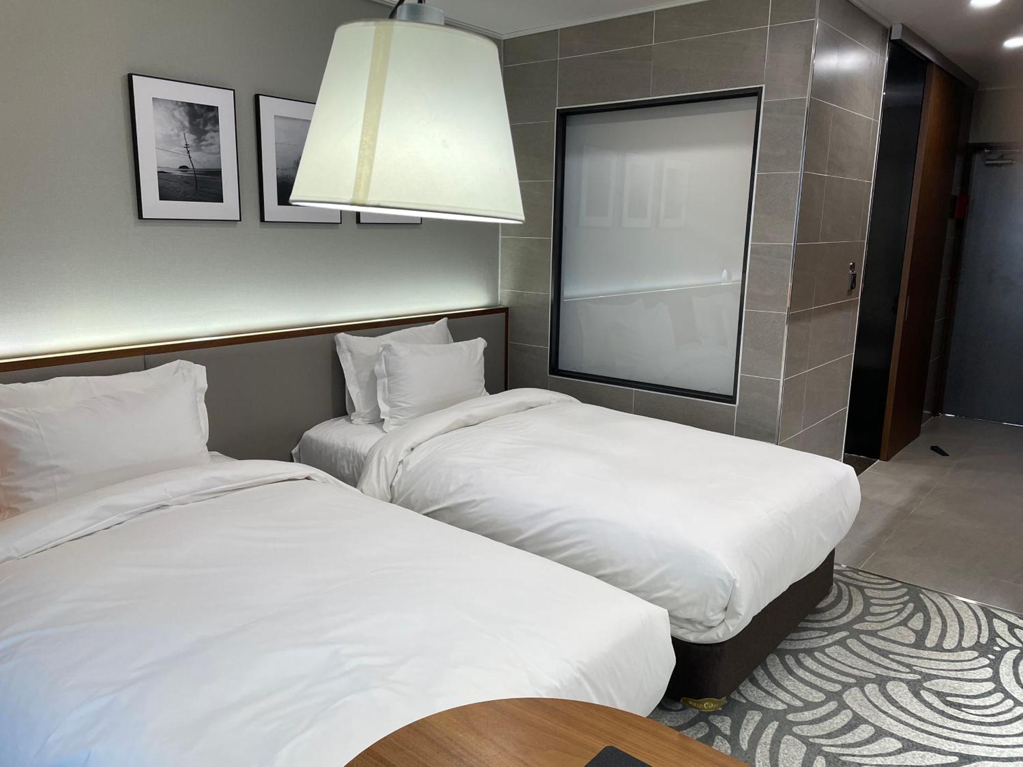 Best Western Plus Gyeongju Exterior photo